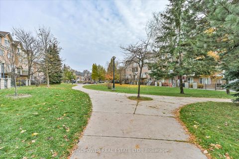 Photo 22 at 1231 - 28 Sommerset Way S, Willowdale East, Toronto