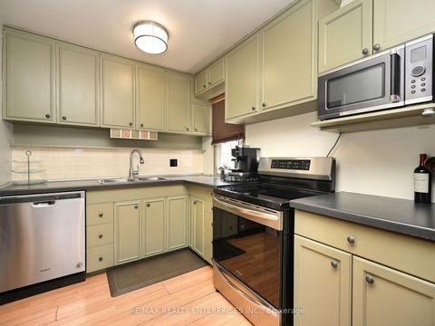 Photo 10 at 13 Avon Park Drive, Queensway, Toronto