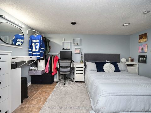 Photo 32 at 13 Avon Park Drive, Queensway, Toronto