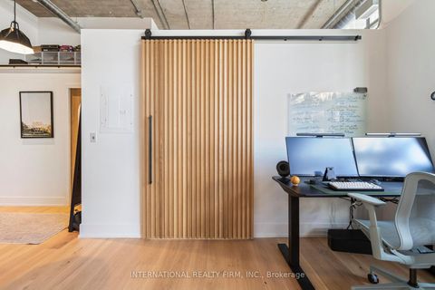 Photo 15 at 303 - 637 Lake Shore Boulevard W, Niagara, Toronto