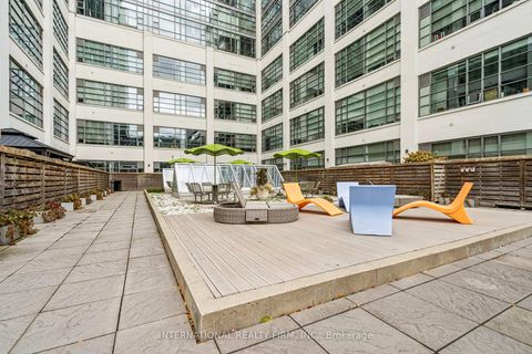 Photo 27 at 303 - 637 Lake Shore Boulevard W, Niagara, Toronto