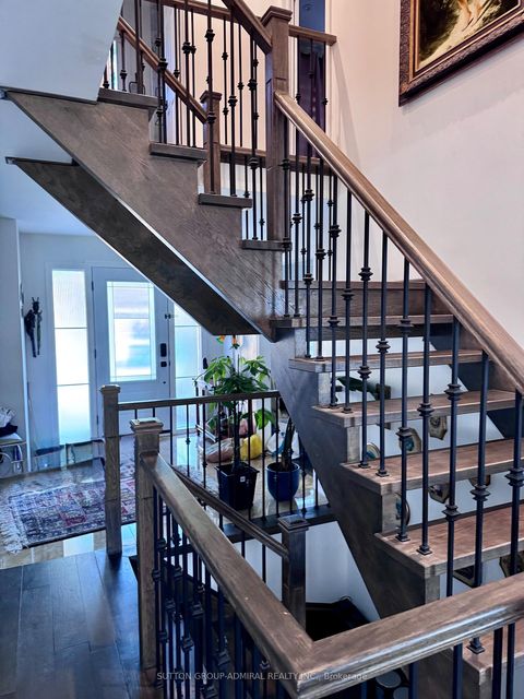 Photo 8 at 98 Golf Links Drive, Aurora Highlands, Aurora