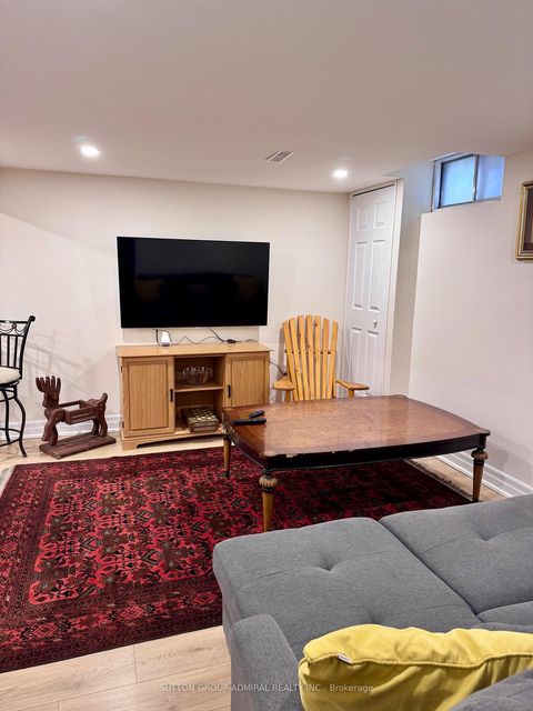 Photo 18 at 98 Golf Links Drive, Aurora Highlands, Aurora