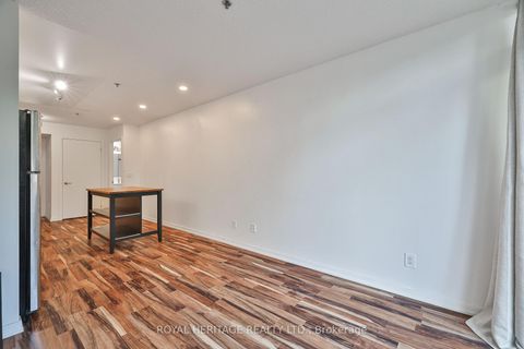 Photo 13 at 104 - 38 Joe Shuster Way, South Parkdale, Toronto