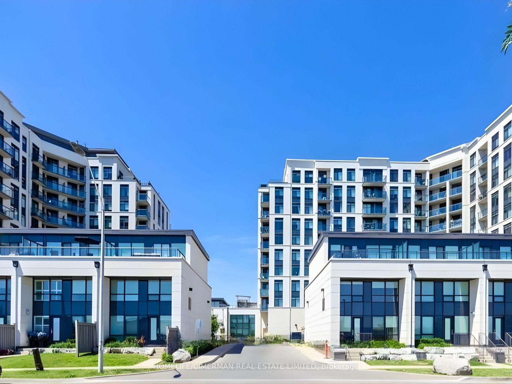 118 - 12 Woodstream Boulevard, Vaughan Grove, Vaughan 