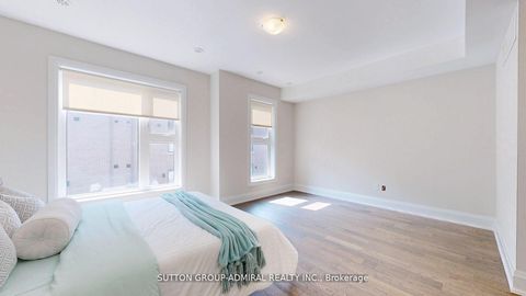 Photo 22 at 247 Smallwood Circle S, Brownridge, Vaughan