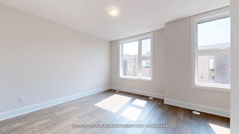 Photo 30 at 247 Smallwood Circle S, Brownridge, Vaughan