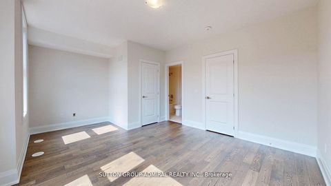 Photo 31 at 247 Smallwood Circle S, Brownridge, Vaughan