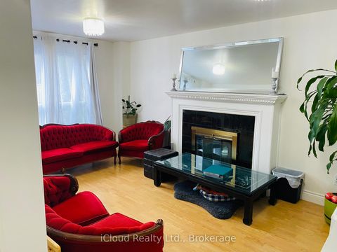 Photo 8 at 87 O'Connor Crescent S, North Richvale, Richmond Hill