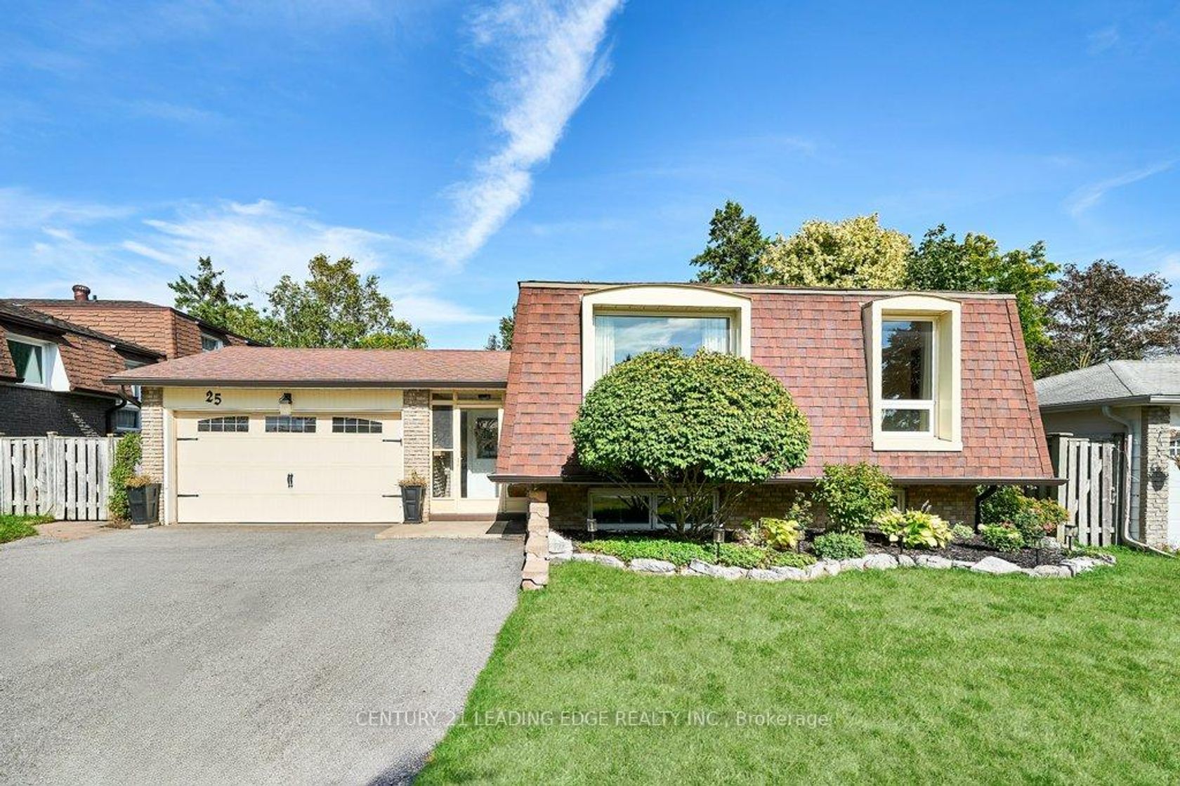 25 Eileen Drive, Allandale Heights, Barrie photo number 2