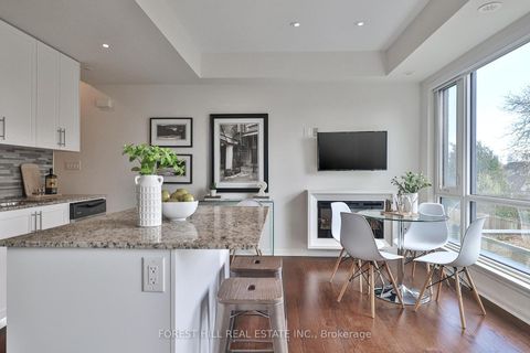 Photo 14 at 318 - 639 Lawrence Avenue W, Lawrence, Toronto