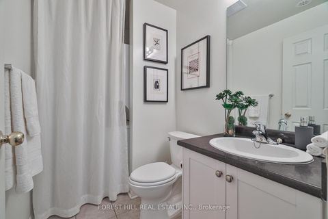 Photo 15 at 318 - 639 Lawrence Avenue W, Lawrence, Toronto