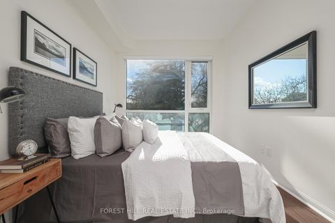 Photo 22 at 318 - 639 Lawrence Avenue W, Lawrence, Toronto