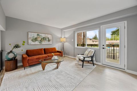 Photo 4 at 114 - 65 Godstone Road, Don Valley Village, Toronto