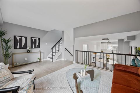 Photo 11 at 114 - 65 Godstone Road, Don Valley Village, Toronto