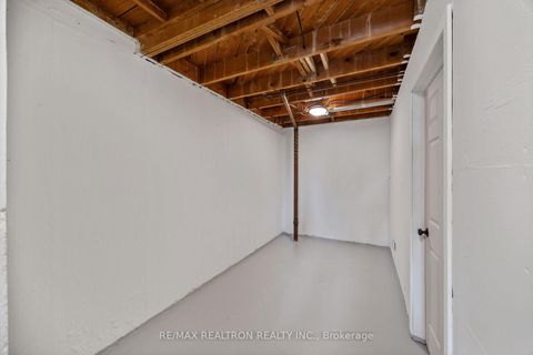 Photo 31 at 114 - 65 Godstone Road, Don Valley Village, Toronto