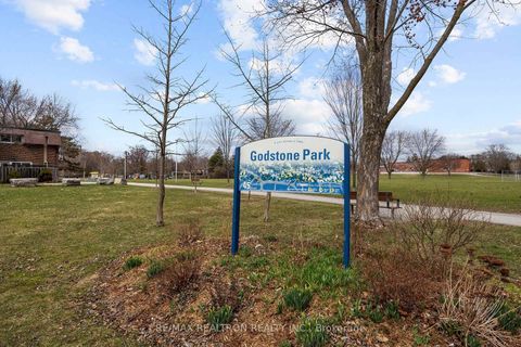 Photo 39 at 114 - 65 Godstone Road, Don Valley Village, Toronto