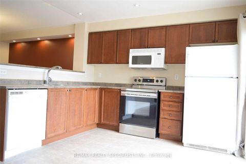 Photo 12 at 3207 Stornoway Circle, BC Bronte Creek, Oakville