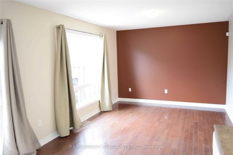 Photo 15 at 3207 Stornoway Circle, BC Bronte Creek, Oakville