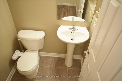 Photo 17 at 3207 Stornoway Circle, BC Bronte Creek, Oakville