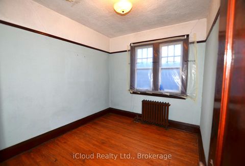 Photo 30 at 63 Ulster Street, University, Toronto