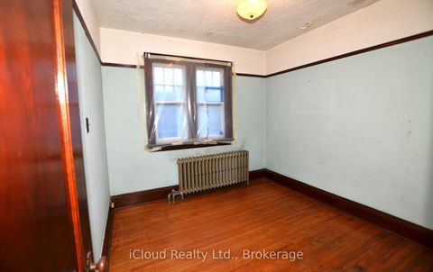 Photo 31 at 63 Ulster Street, University, Toronto