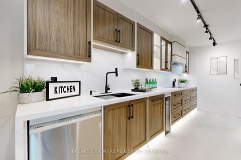 Photo 17 at 1501 - 278 Bloor Street E, Moore Park, Toronto