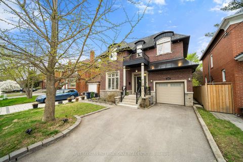 Photo 2 at 117 Parkview Hill Crescent, Parkview, Toronto