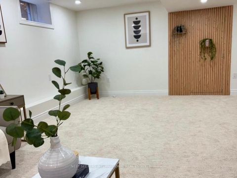 Photo 33 at 117 Parkview Hill Crescent, Parkview, Toronto