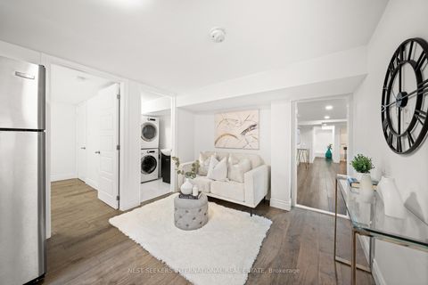 Photo 36 at 117 Parkview Hill Crescent, Parkview, Toronto