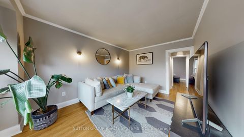 Photo 3 at 51 Juliet Crescent, Eglinton West, Toronto