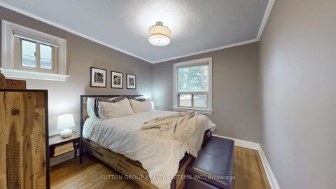 Photo 11 at 51 Juliet Crescent, Eglinton West, Toronto
