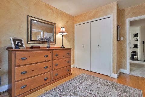 Photo 15 at 333 Sutherland Drive, Leaside, Toronto