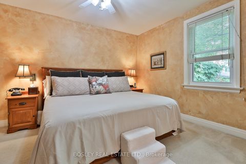 Photo 16 at 333 Sutherland Drive, Leaside, Toronto