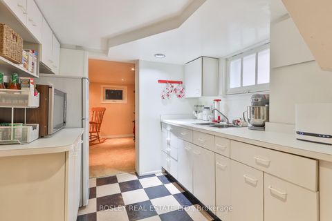 Photo 21 at 333 Sutherland Drive, Leaside, Toronto