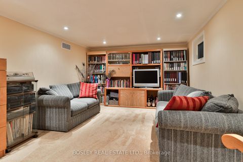 Photo 23 at 333 Sutherland Drive, Leaside, Toronto