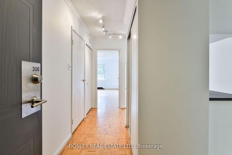 Photo 1 at 306 - 928 Millwood Road, Leaside, Toronto