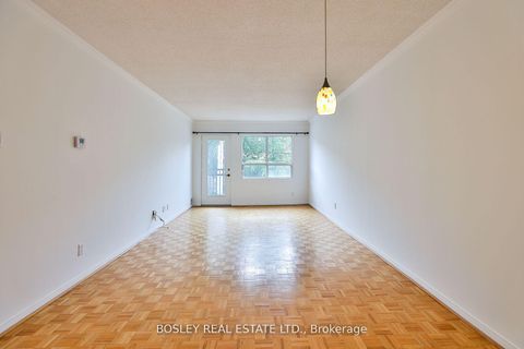 Photo 5 at 306 - 928 Millwood Road, Leaside, Toronto
