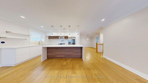 Photo 6 at 12 Warlingham Court, West Deane, Toronto