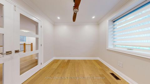 Photo 14 at 12 Warlingham Court, West Deane, Toronto