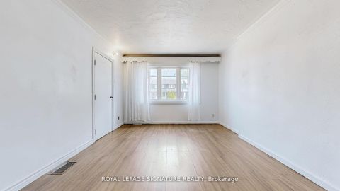 Photo 21 at 1130 Woodbine Avenue, East York, Toronto