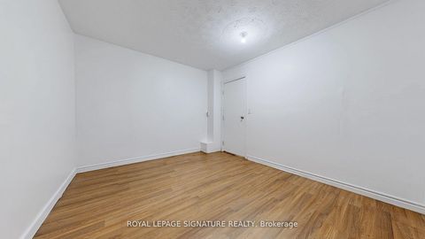 Photo 29 at 1130 Woodbine Avenue, East York, Toronto