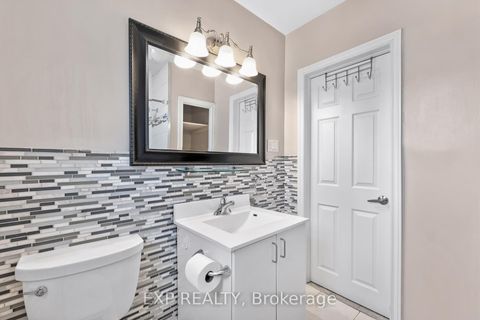 Photo 13 at 722 Weston Road, Smythe, Toronto