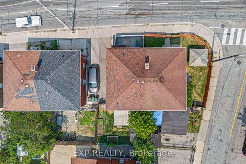 Photo 30 at 722 Weston Road, Smythe, Toronto