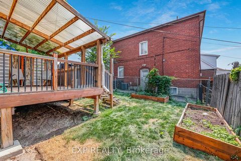 Photo 31 at 722 Weston Road, Smythe, Toronto