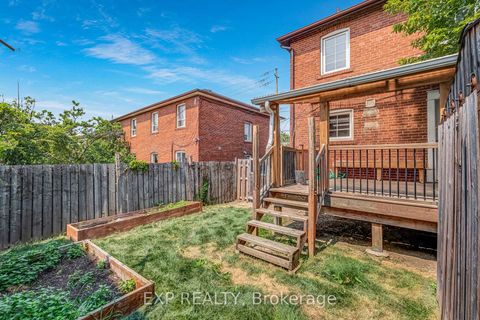 Photo 36 at 722 Weston Road, Smythe, Toronto