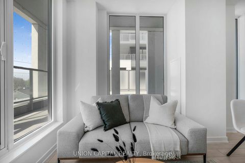 Photo 4 at 319 - 500 Dupont Street, Annex, Toronto