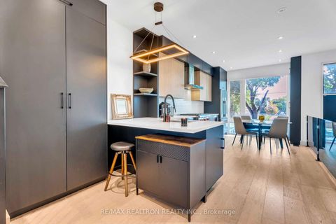 Photo 4 at 38 Alameda Avenue, Oakwood Village, Toronto