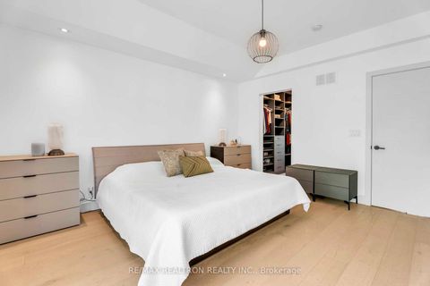 Photo 25 at 38 Alameda Avenue, Oakwood Village, Toronto