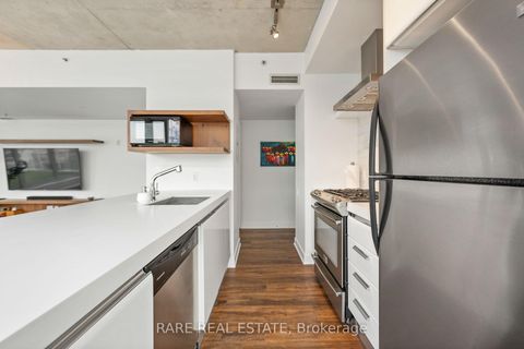 Photo 5 at 1008 - 75 Portland Street, Waterfront Communities C1, Toronto